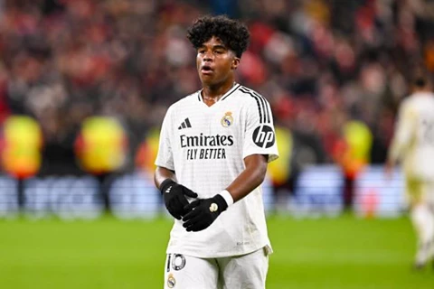 تقارير: إندريك يرفض الإعارة ويتمسك بحلمه في ريال مدريد